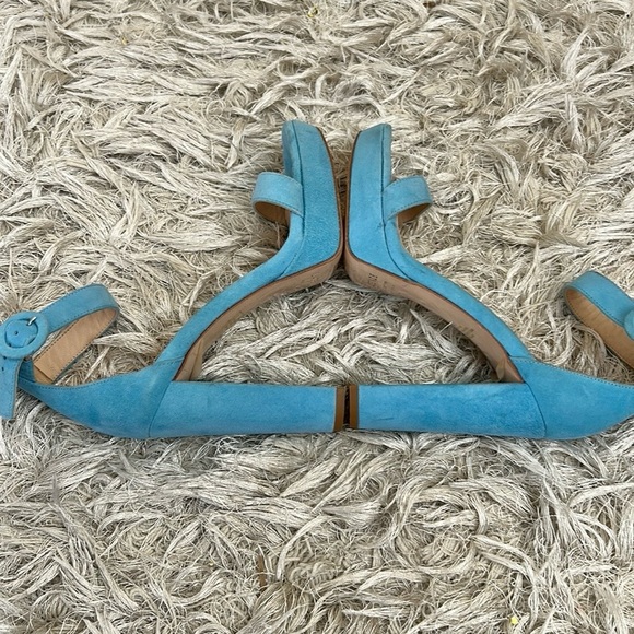 NWOB L’Agence Cecile Blue Suede Ankle Strap Platform High Heel Sandals Sz 39 US9 - Picture 10 of 11